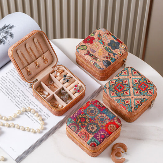 Retro Portable Travel Jewelry Storage Box, Jewelry Box, Compact Ring Storage Box, Jewelry Box, Sewing Box