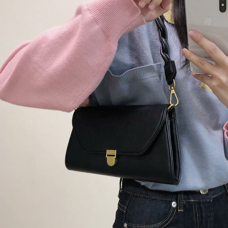 Design hobo shoulder bag female, retro shoulder bag small, crossbody versatile chain small square bag