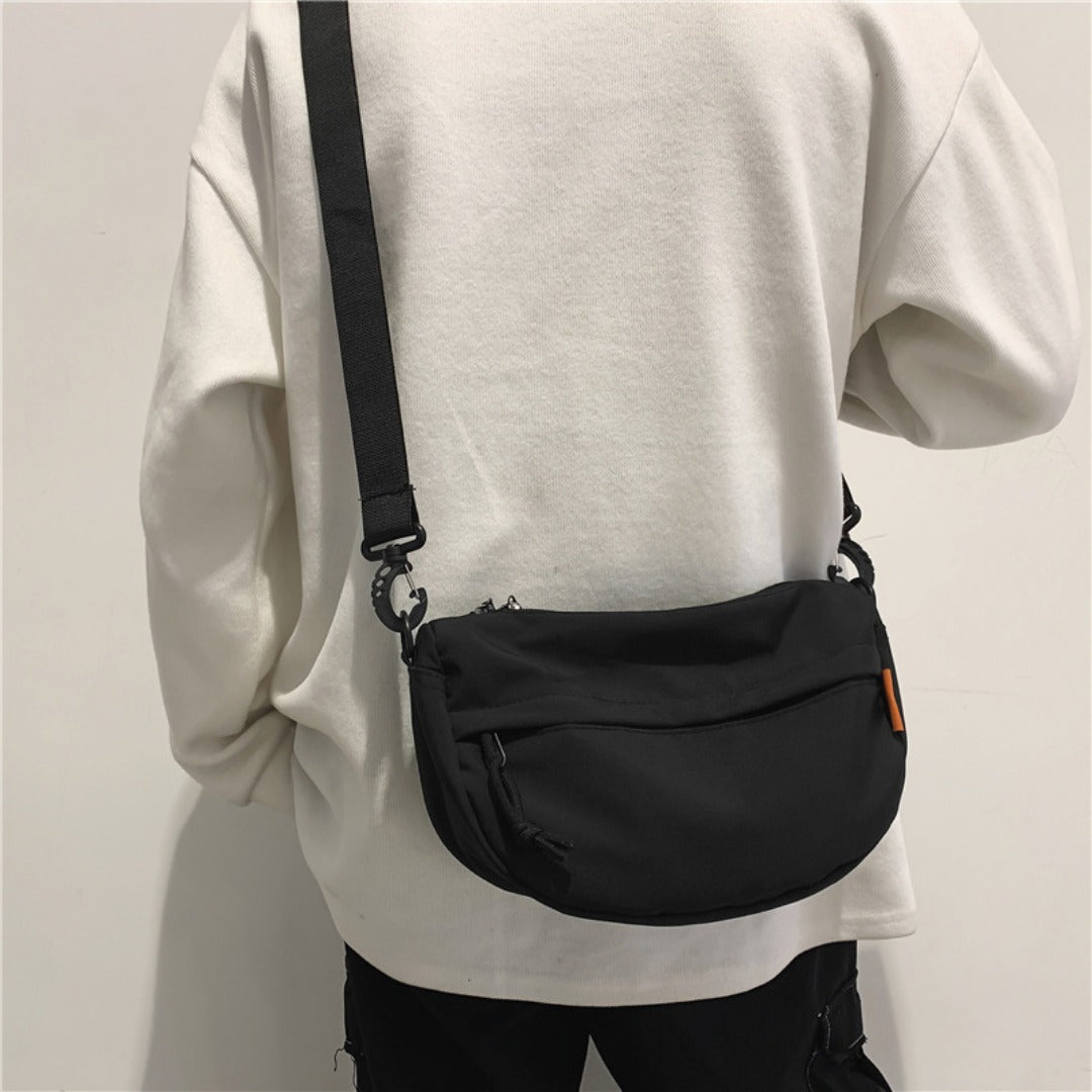 Men's shoulder bag, saddle round bottom bag, satchel fashion unisex small crossbody bag, women's simple crossbody bag