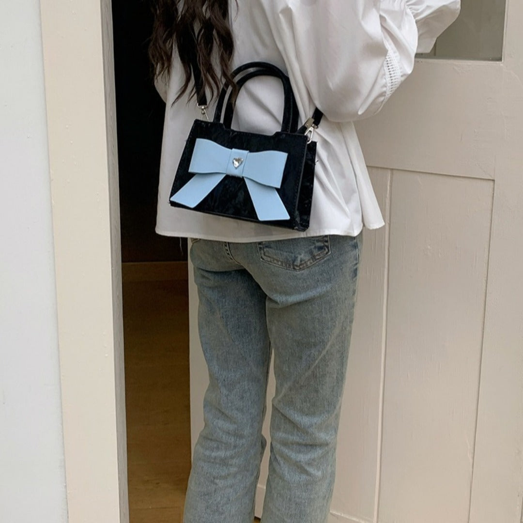 Design sweet and cute bow bag, fashionable versatile small square bag m shoulder tote bag