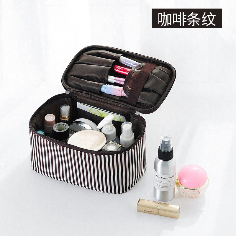 Simple striped cosmetic bag, portable cosmetic storage bag, travel portable large-capacity square toilet bag, makeup bag organizer,