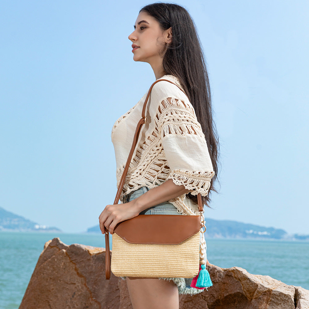 Tassel straw small crossbody bag, seaside beach bag holiday crossbody shoulder bag, travel clutch bag ladies