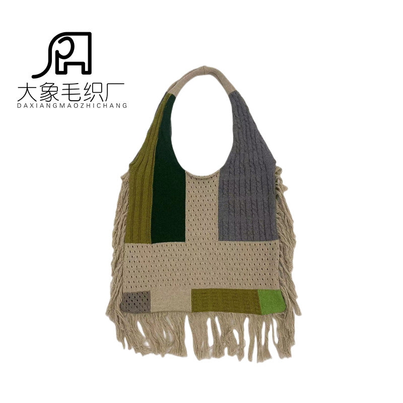 Tassel bag women, splicing knitted shoulder bag, simple and versatile retro knitted bag