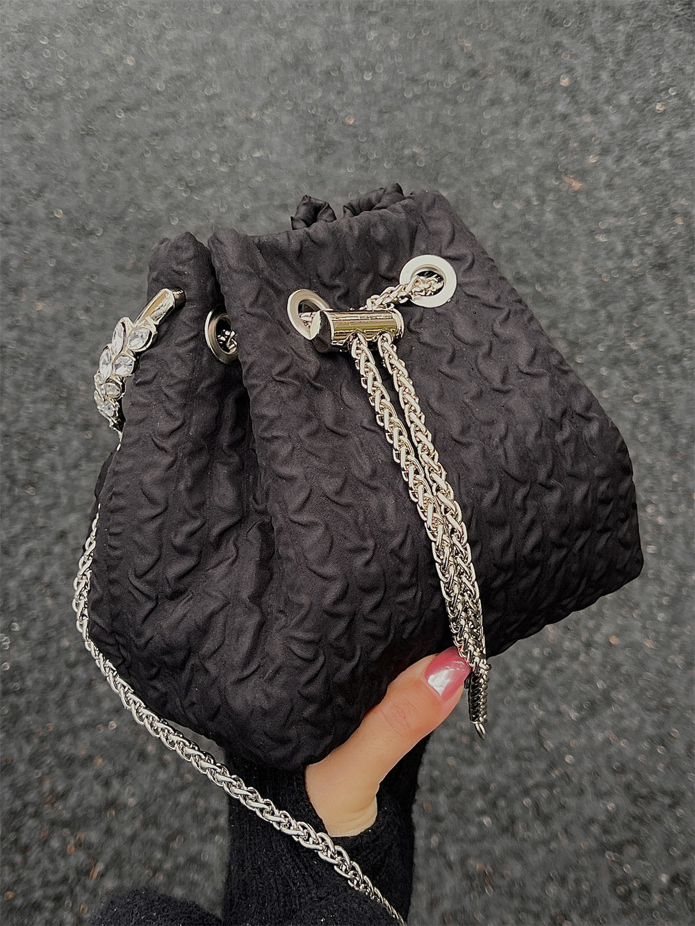 Rhinestone chain handbag women, fashion drawstring bucket bag, clutch purse party,Prom bag,Party purse,Prom bags clutches,