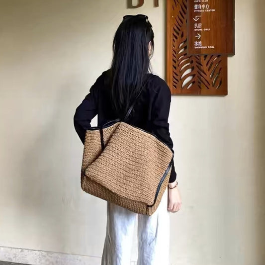 Exquisite Vintage Straw Bag & Large Capacity Women's Commuter Shoulder Bag: Woven Tote & Chic Seaside Vacation Shopping Bag Combo