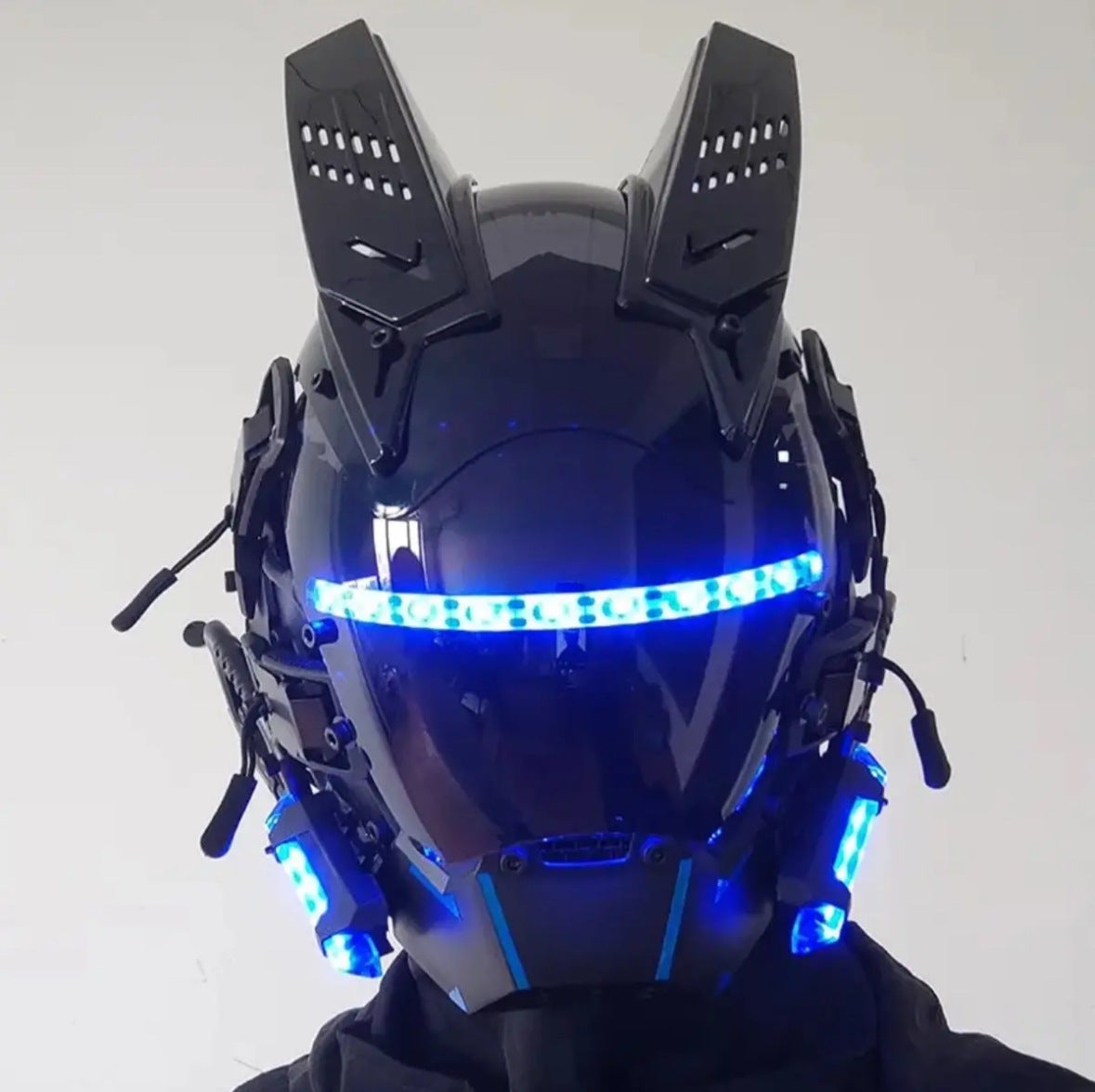 Punk mask round lights wing braids triangle lights music festival LED glow tech sense boy helmet Halloween