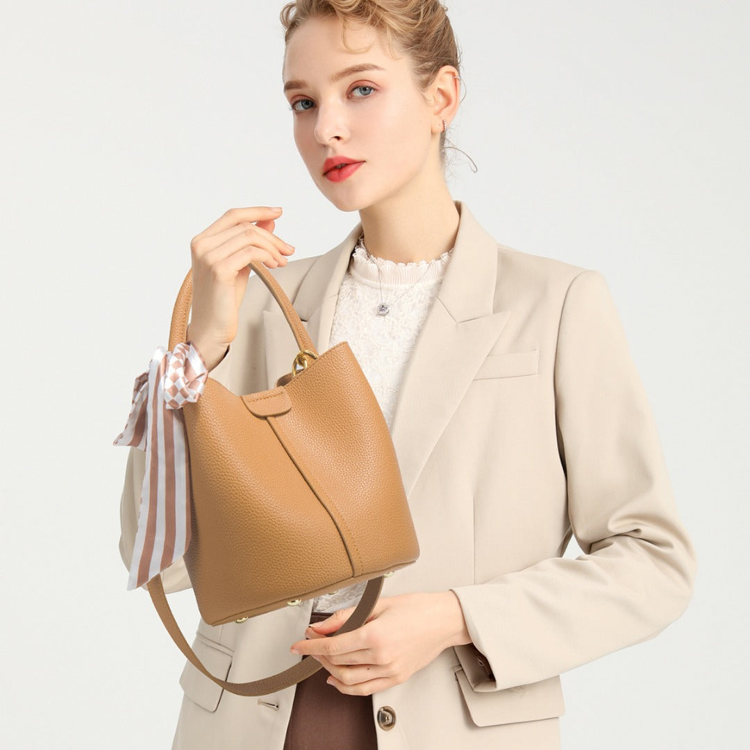 Chic Small Bucket Bag for Women – Handheld & Crossbody Design with Large Capacity for Daily Commute