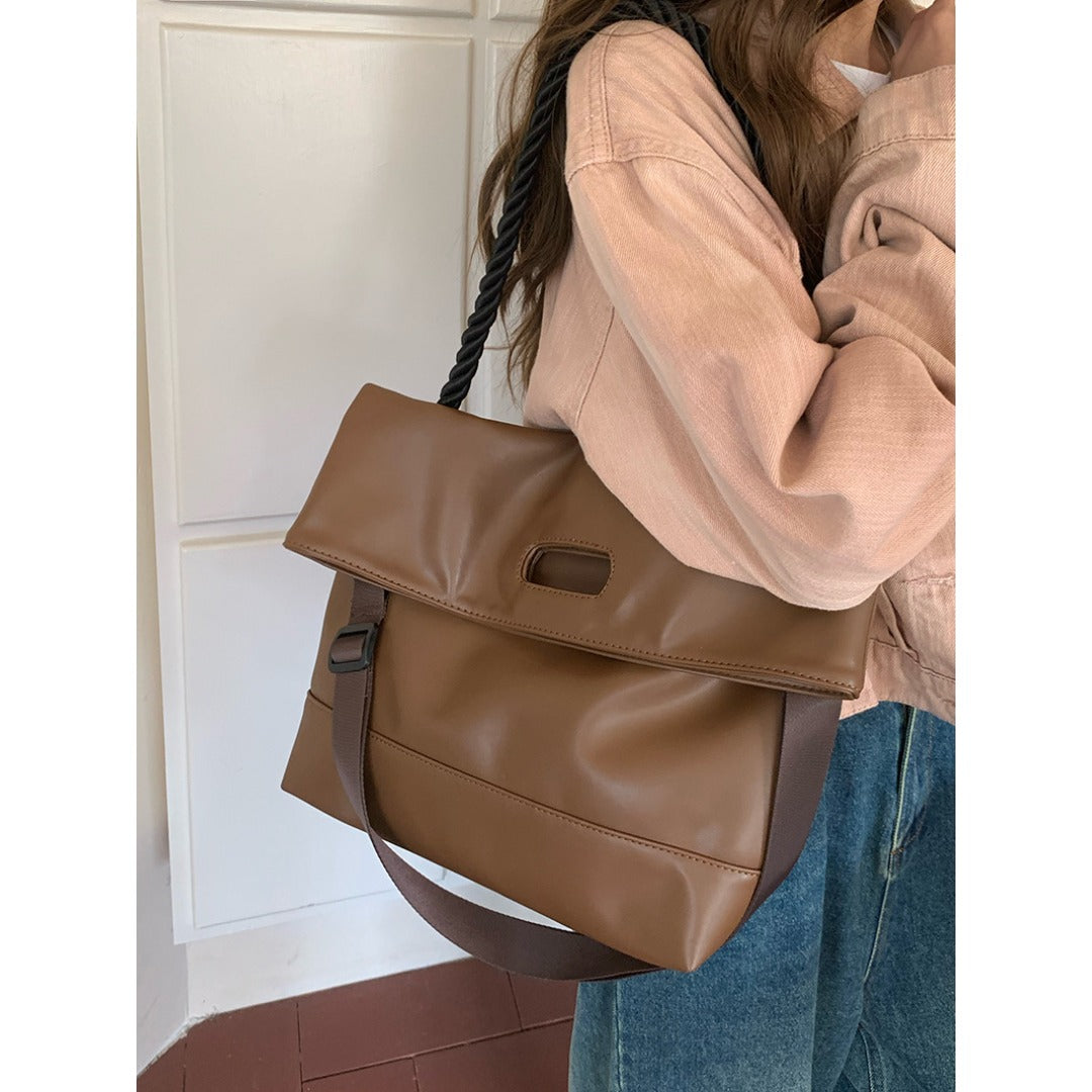 Simple retro brown soft leather commuter hobo bag, shoulder tote bag, design crossbody bag autumn and winter shoulder bag women