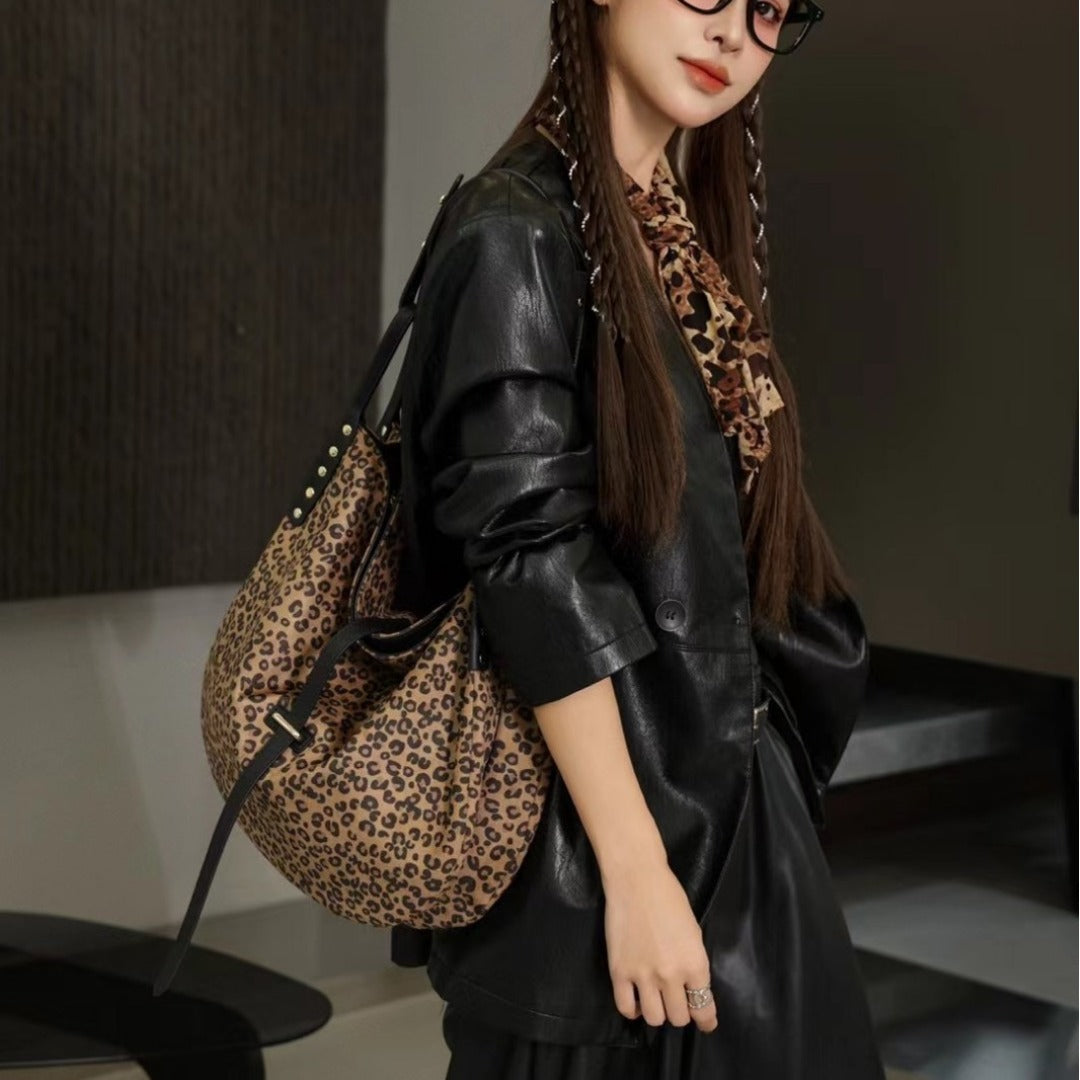 Women's Trendy Leopard Flannel Hobo Crossbody Bag – Large Capacity Shoulder Bag, Casual Versatile Bag for Everyday Use