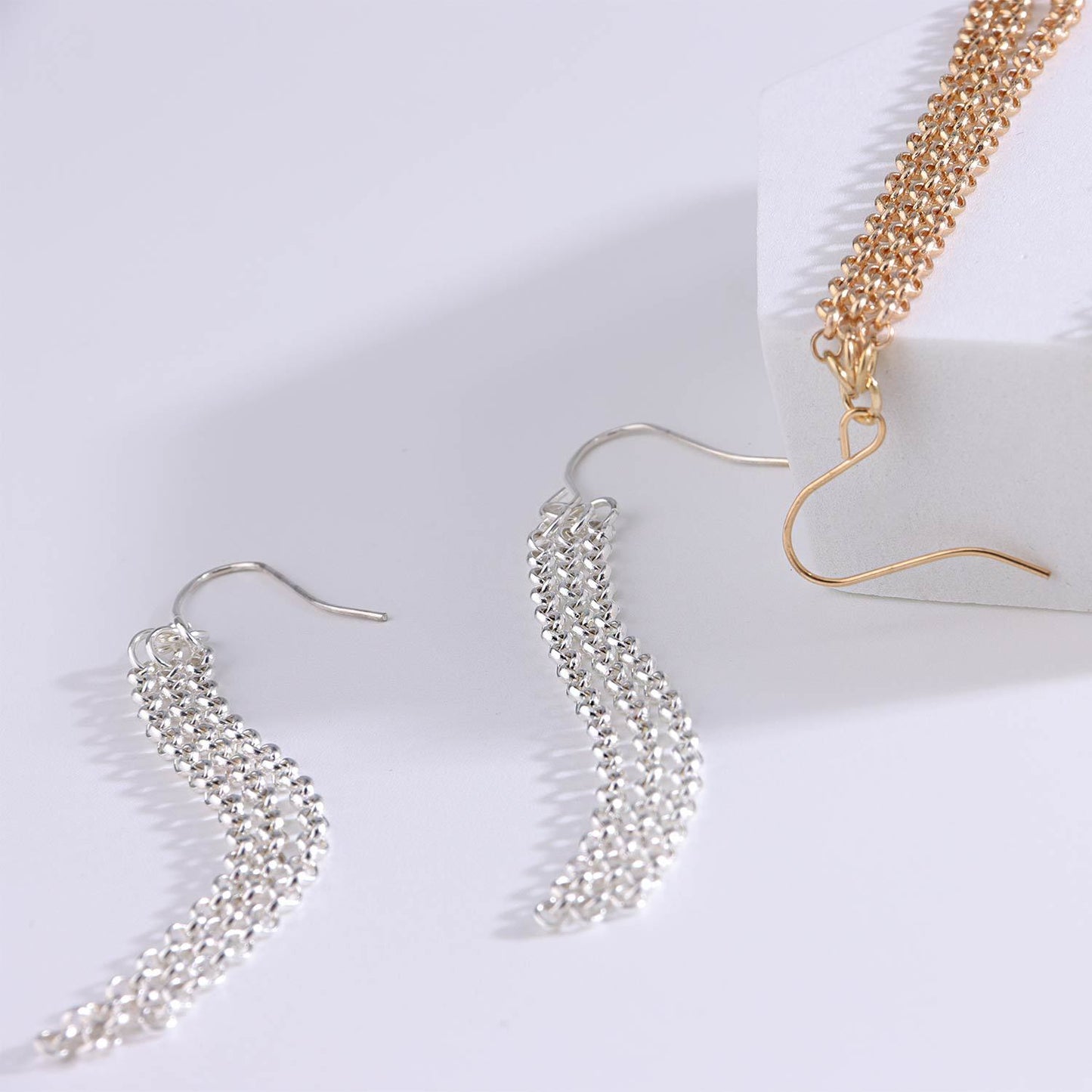 Simple Stylish Golden Chain Earrings ER08210502