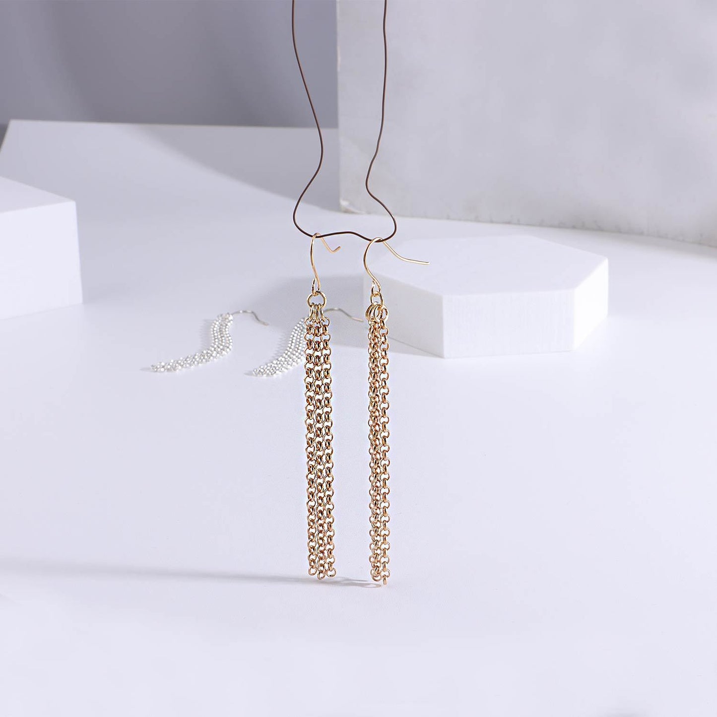 Simple Stylish Golden Chain Earrings ER08210502