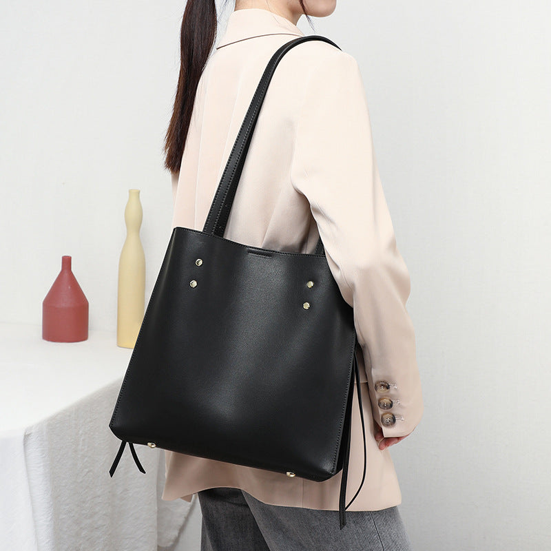 Genuine leather large hobo bag for women 2022 commuter bucket bag 5558