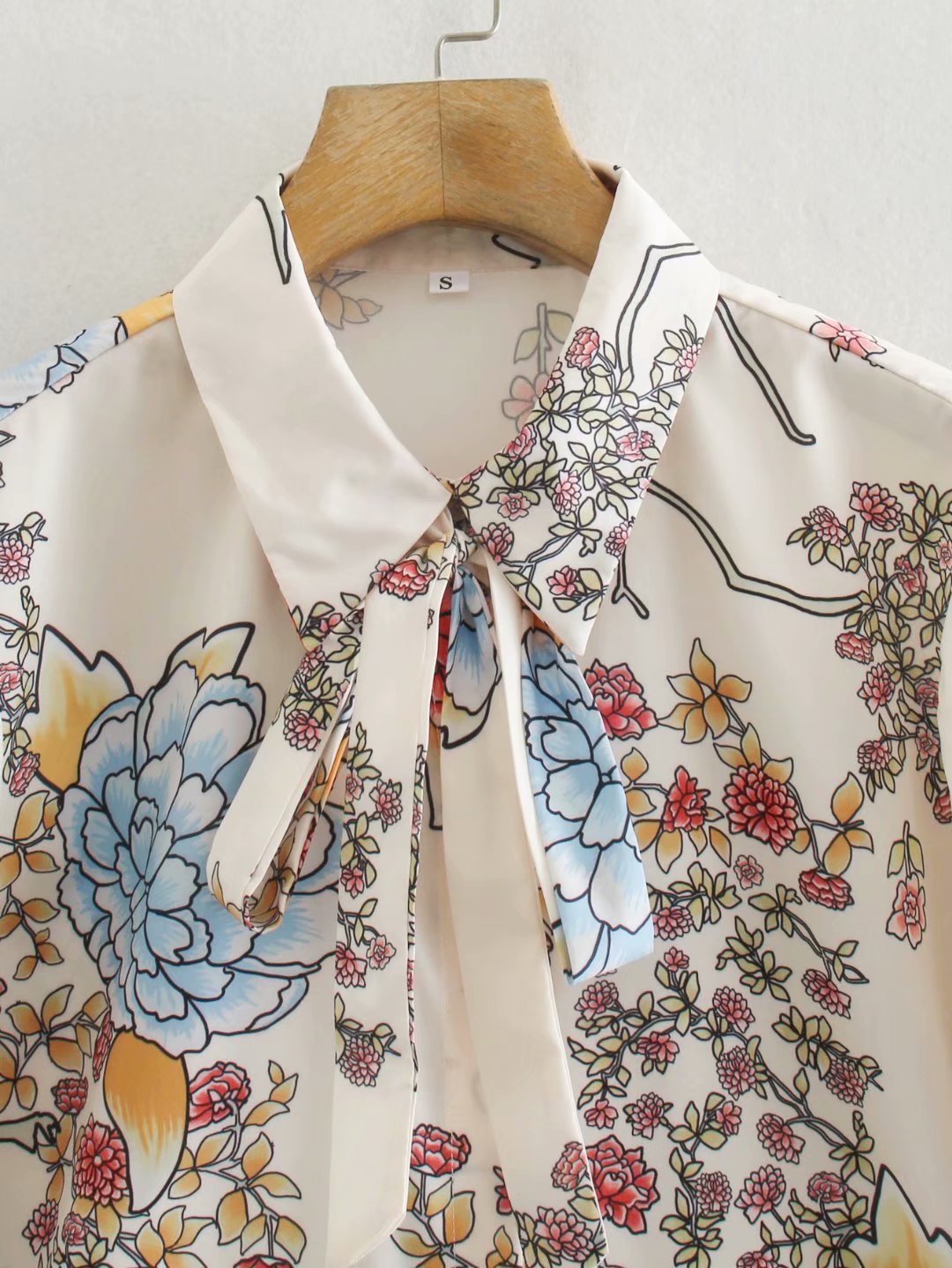 Digital Printed Butterfly Bow Blouse Top SK08210501