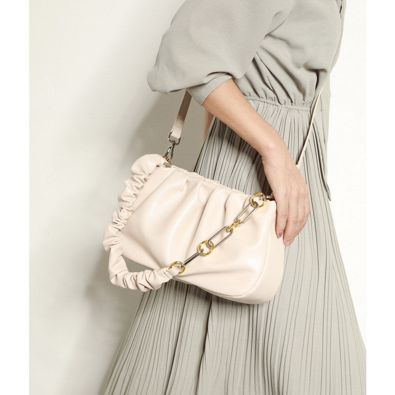 Small shoulder bag wrinkle feature with chain strap 8002